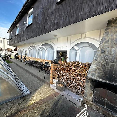 Apartmany Karlsbad Exteriör bild