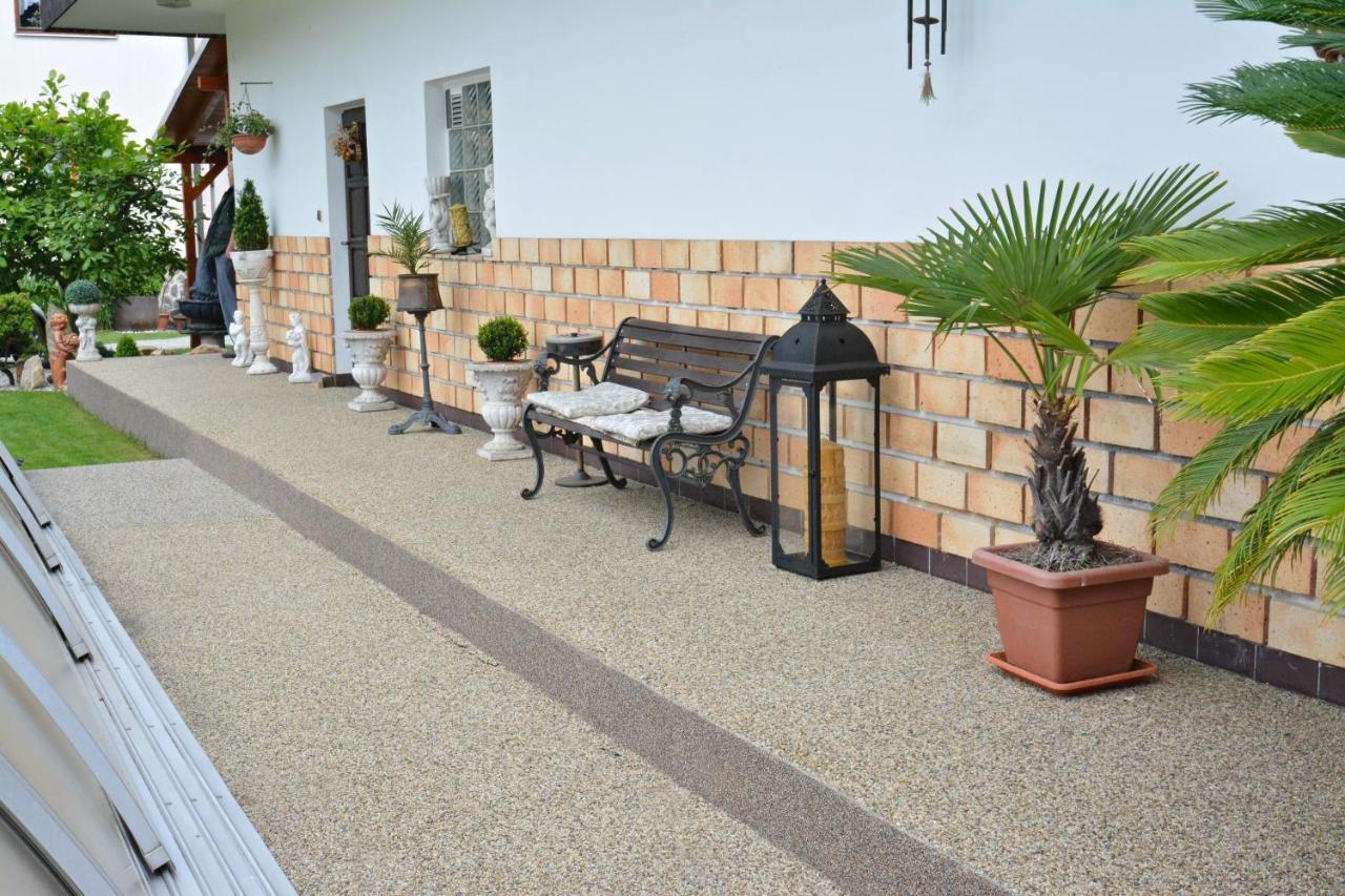 Apartmany Karlsbad Exteriör bild