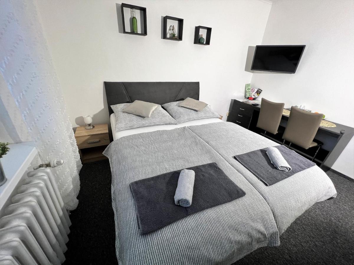 Apartmany Karlsbad Exteriör bild